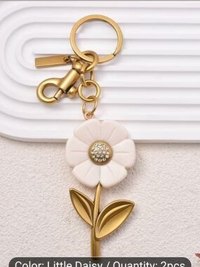 Gold Daisy Keychain with White Flower Charm